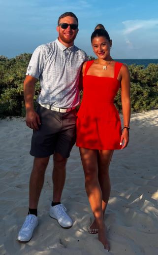 Sophia Romano with her boyfriend Justin Gaethje in Cancun, Mexico